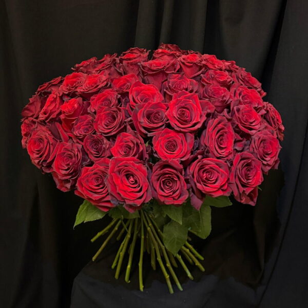 caixa com 51 rosas (cópia)