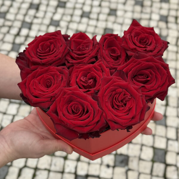 cesta de rosas vermelhas (cópia)